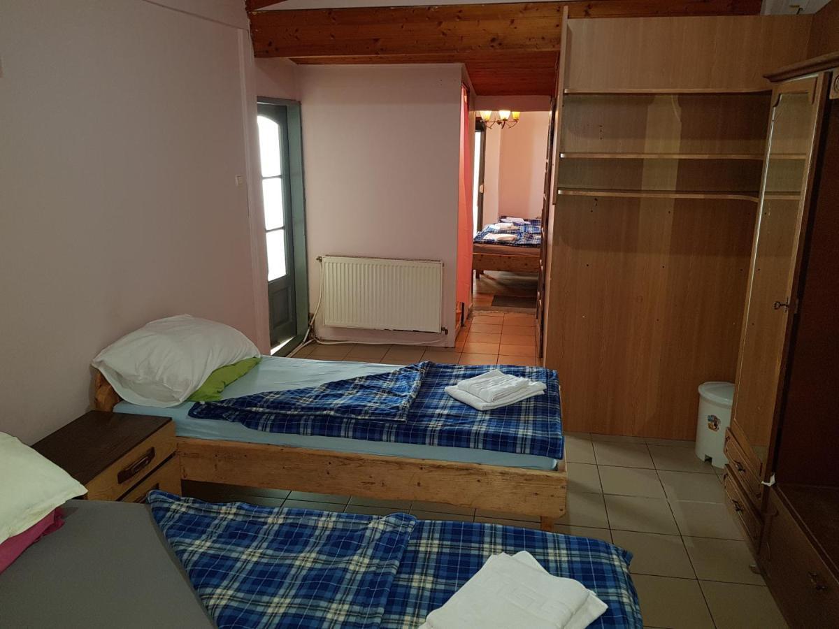 Hompot Accommodation Deva Ngoại thất bức ảnh