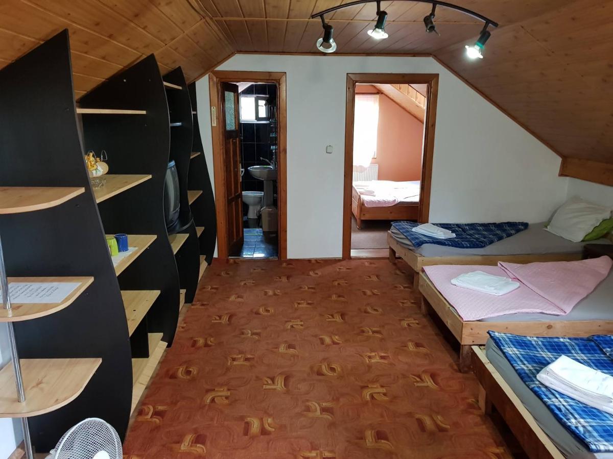 Hompot Accommodation Deva Ngoại thất bức ảnh