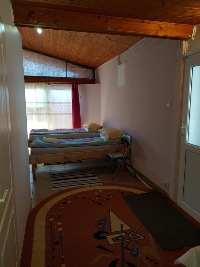 Hompot Accommodation Deva Ngoại thất bức ảnh